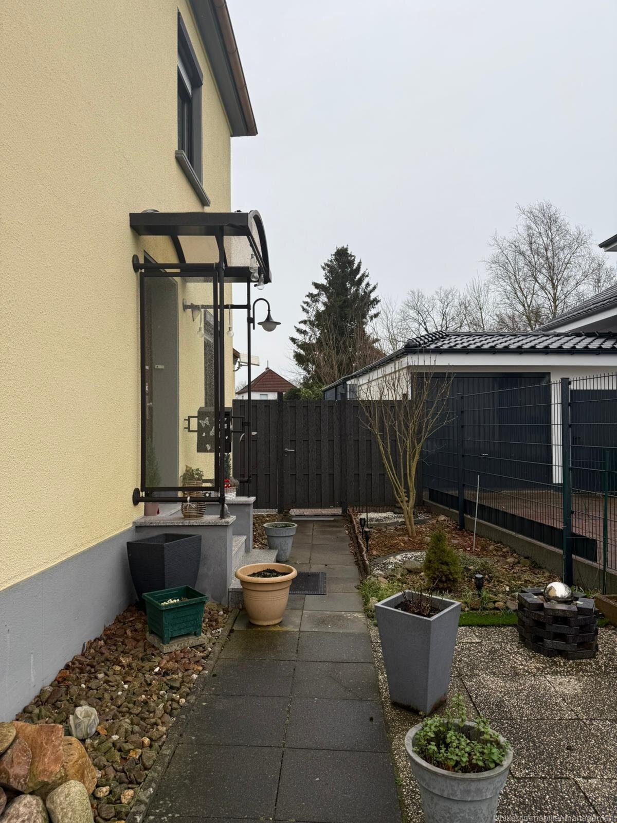 PREISREDUKTION!!! wunderschönes Zweifamilienhaus in Fähr-Lobbendorf