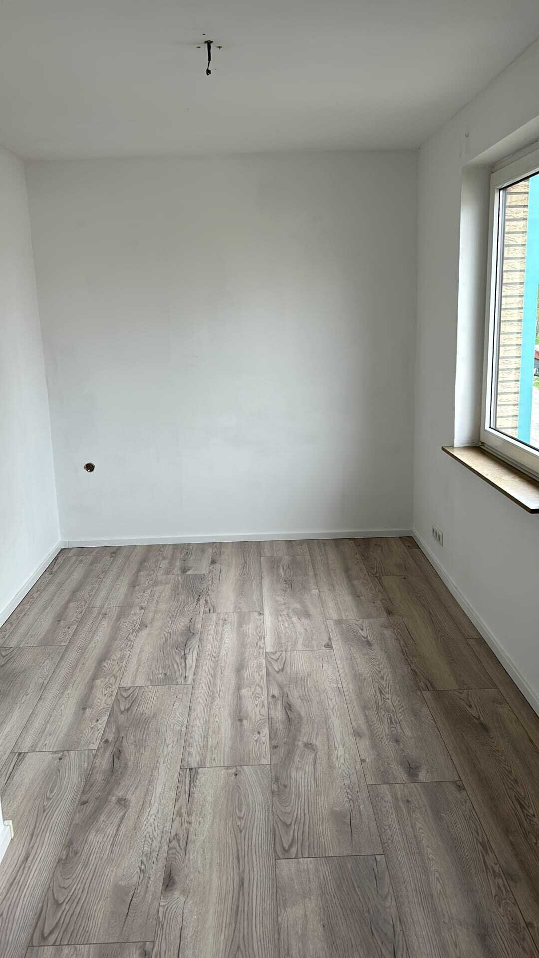OPTIMAL ALS KAPITALANLAGE! ! Doppelhaushälfte mit 2 Wohnungen und kleinem Grundstück