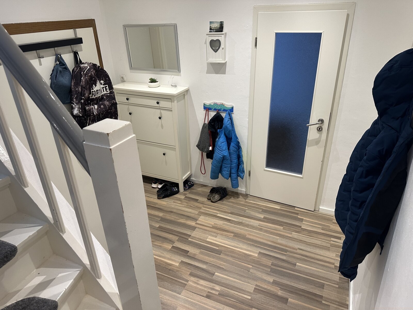 OPTIMAL ALS KAPITALANLAGE! ! Doppelhaushälfte mit 2 Wohnungen und kleinem Grundstück