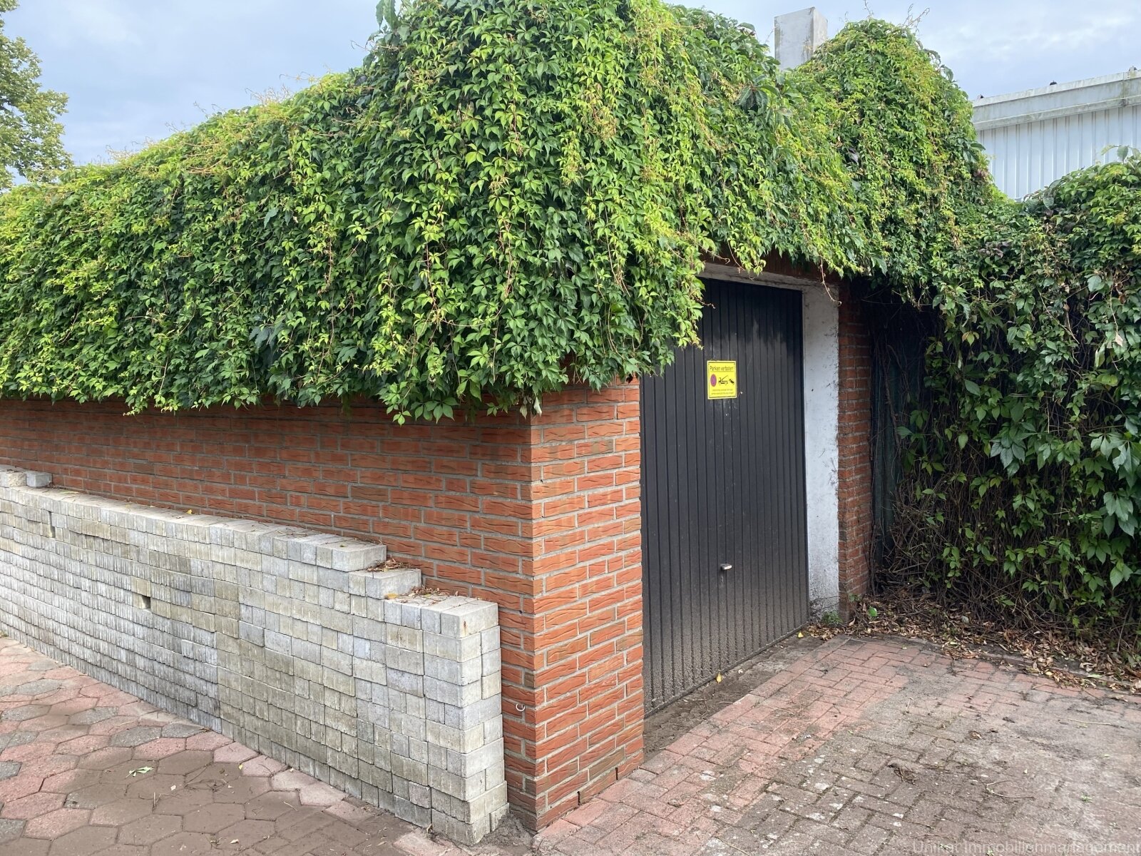 Garage Garage